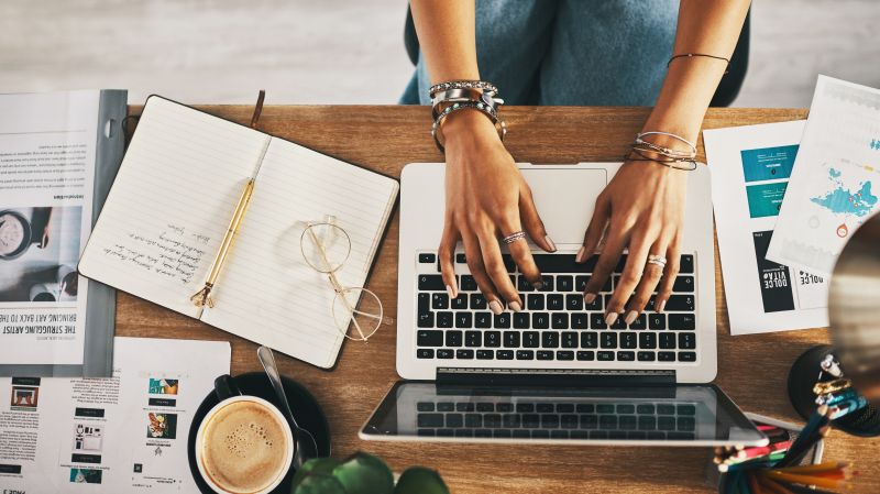 THE COMPLETE GUIDE TO E-COMMERCE MARKETING (Digital Download E-Book)
